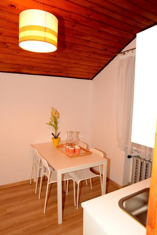 זאקרוצ'ים Villa Osa Modlin Airport מראה חיצוני תמונה