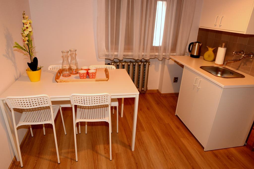 זאקרוצ'ים Villa Osa Modlin Airport מראה חיצוני תמונה